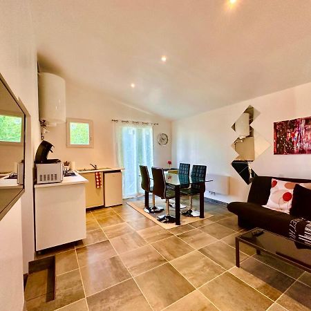 La Bella Vita Appartement 2 Chambre A Тьер Экстерьер фото