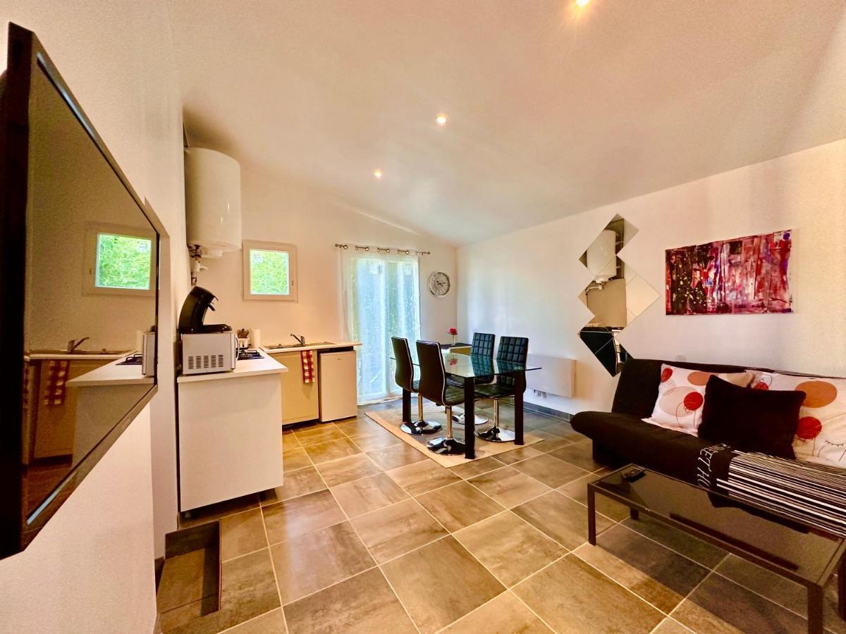 La Bella Vita Appartement 2 Chambre A Тьер Экстерьер фото